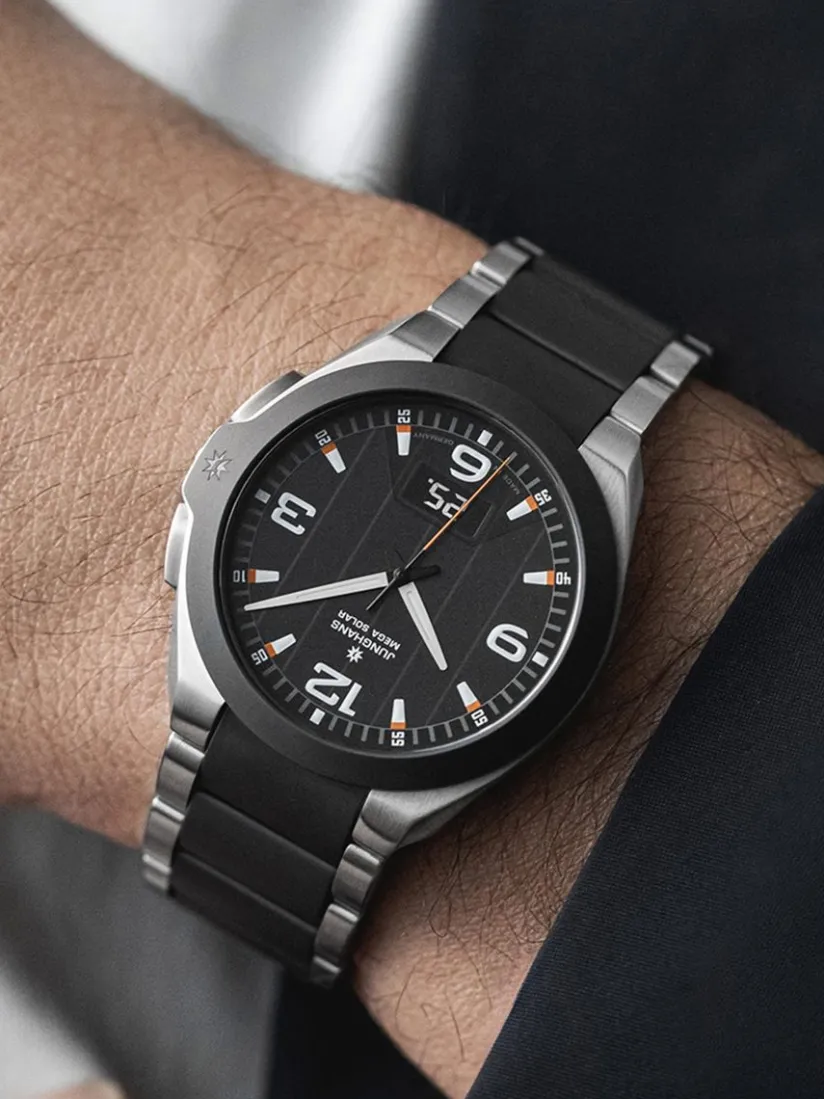 Online Junghans Spektrum Mega Solar